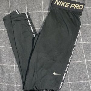 Nike Women’s Pro Tights